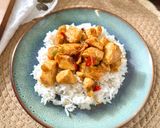 Foto del paso 5 de la receta: Pollo sazonado al estilo fajitas con arroz