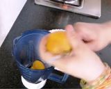 A picture of step 4 of Refreshing homemade peach juice😋.