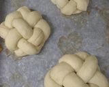 Foto del paso 6 de la receta: Flores de pan trenzadas