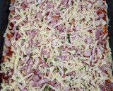 Foto del paso 2 de la receta: Pizza con lacón y salchichas ahumadas