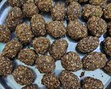 गुड़ अलसी ड्राई फ्रूट्स लड्डू रेसिपी चरण 8 फोटो