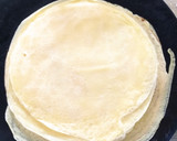 Foto langkah ke 5 dari resep Cheese Crepe Roll.