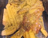 Foto del paso 3 de la receta: Bondiola a la mostaza y miel, con guarnición de papas crocantes
