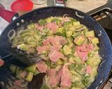 Foto del paso 3 de la receta: Calabacitas con jamón