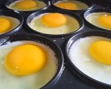 Foto langkah ke 3 dari resep Telur Ceplok Asam Manis.
