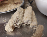 Foto del paso 1 de la receta: Bastones de tofu ahumado frito