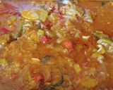 Foto del paso 4 de la receta: Merzluza, con calamar y pisto