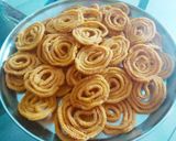 A picture of step 9 of Rice Murukku(chakli).