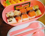 Foto langkah ke 6 dari resep Sushi bekal sekolah anak.