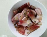 Hình bước làm 1 của món Thịt heo xào đậu hũ - cải chua