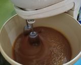 Foto langkah ke 3 dari resep Onbijtkoek Cake.