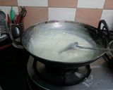 A picture of step 3 of Milk Cake.
