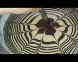 صورة لخطوة 11 من وصفة كيكه الزيبرا