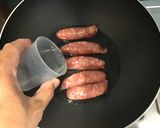水煎香腸搭酸高麗菜的食譜步驟4照片