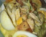 Foto langkah ke 4 dari resep Soto Ayam Santan.