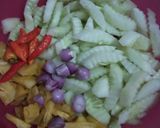 Foto langkah ke 1 dari resep Acar simple.