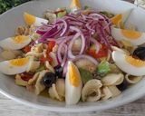 Foto del paso 4 de la receta: Ensalada de pasta con pimiento asado y aguacate