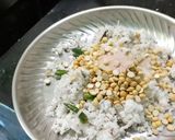 A picture of step 10 of Onion Rava Dosa with nariyal chutney, sambar.