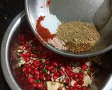 अनार मोठ स्प्राउट सलाद Anar MothSproutsSalad रेसिपी चरण 4 फोटो