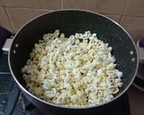 Foto langkah ke 3 dari resep Popcorn caramel.