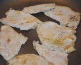 Foto del paso 6 de la receta: Pechuga de pollo en salsa de champiñones