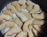 Foto del paso 4 de la receta: Torta invertida de manzana sin harina de trigo en Essen 🍎🍏