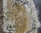 صورة لخطوة 2 من وصفة عيش أبو اللحم بالعجينة السايلة