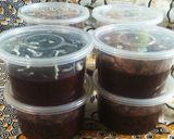 Foto langkah ke 3 dari resep Puding Coklat topping Biskuit.