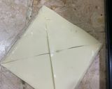 A picture of step 3 of Quesadilla (with few drops of oil and food turns delicious).