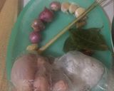 Foto langkah ke 1 dari resep Ayam & Tahu Goreng Serundeng Kelapa.