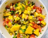 A picture of step 4 of Mango Salsa.