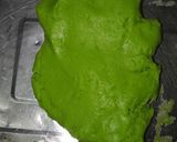 Foto langkah ke 2 dari resep Kuker pandan keju no oven.