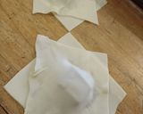 Foto del paso 2 de la receta: Pastelitos con tapas de empanadas