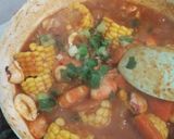 Foto langkah ke 3 dari resep Seafood Saus Padang a La Resto.