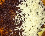 Foto langkah ke 5 dari resep Martabak simpel ekonomis tanpa telur.