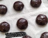 Foto langkah ke 3 dari resep Chocolate soft cookies.