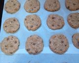 Foto del paso 5 de la receta: Galletas de Avena con Vainilla, Nueces, Sésamo y Chispas de Chocolate