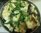 A picture of step 6 of Suji Sprouts Sandwich Dhokla.