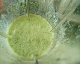 A picture of step 3 of Green Masala Chicken.