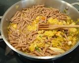 Foto del paso 10 de la receta: Macarrones con gambas y verduras