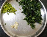 A picture of step 1 of Bathua Raita.