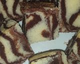 A picture of step 8 of Zebra cake/ marble cake😍.