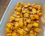 Foto del paso 2 de la receta: Pollo con papas al horno