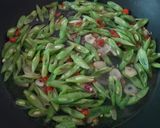 Foto langkah ke 4 dari resep 64. Tumis Buncis Telur Puyuh.
