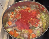 Foto del paso 3 de la receta: Conejo guisado al vino tinto