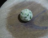 A picture of step 5 of Stuff coconut pattice.