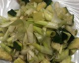 Foto del paso 2 de la receta: 90. Ensalada de lentejas a la jardinera con atún y vinagreta de mostaza (principal legumbres)