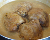 Foto del paso 4 de la receta: Contramuslos de pollo con salsa de pimentón