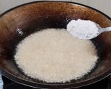 Foto langkah ke 5 dari resep Kering Tempe Parut Renyah ala Chef Yongki.