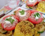 Foto del paso 3 de la receta: Tomates rellenos con cama de zapallitos italianos